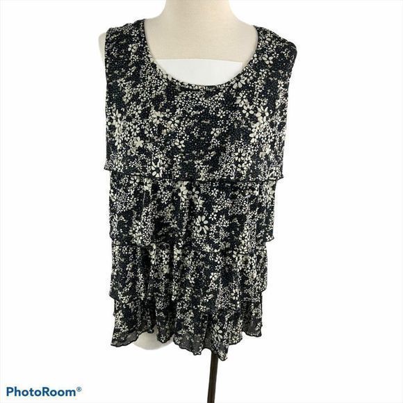 🌿4/$35 🌿NOTATIONS Black &‎ White Floral Sleeveless Blouse - Picture 7 of 7